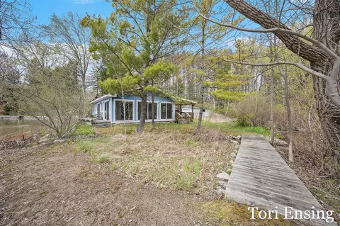 Exterior - 2475 Spring Grv, Stanton, MI 48888 photo 8 of 8