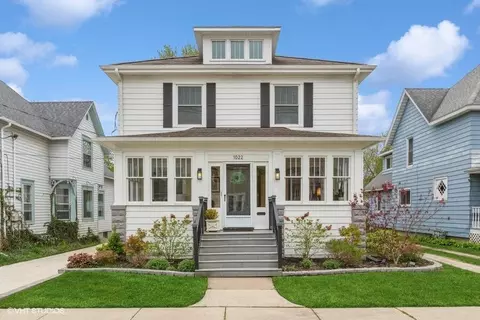 1022 Pearl, Saint Joseph, MI 49085