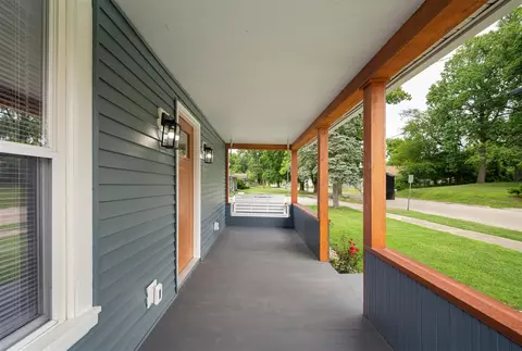 Exterior - 123 N 2nd, Cassopolis, MI 49031 photo 2 of 4