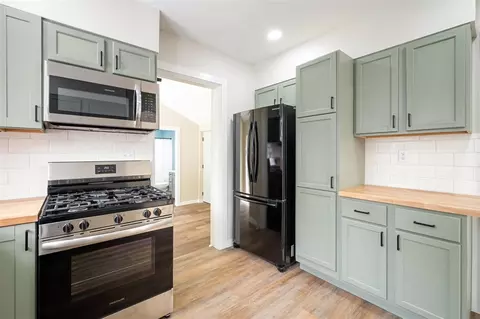 Kitchen - 123 N 2nd, Cassopolis, MI 49031 photo 4 of 4
