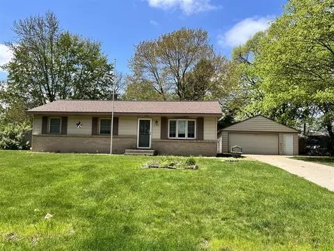8183 Lamplight, Jenison, MI 49428