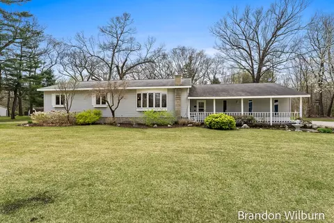 653 S Chatterson, Muskegon, MI 49442