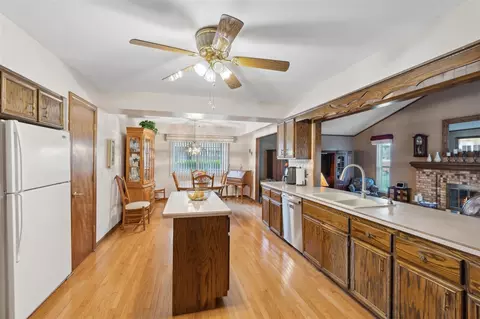 Kitchen - 47096 Corbett, Macomb, MI 48044 photo 3 of 3