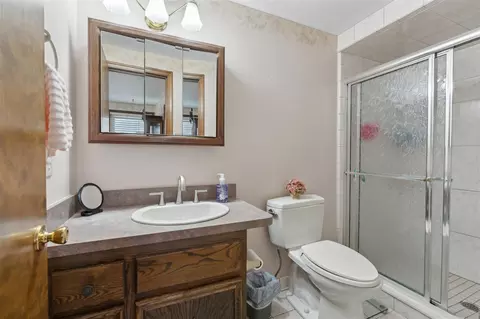 Bath - 47096 Corbett, Macomb, MI 48044 photo 2 of 4