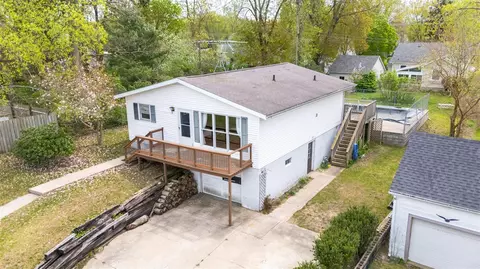 3742 School, Bridgman, MI 49106