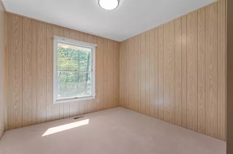 Bedroom - 13392 Rainbow Dr, Gregory, MI 48137 photo 5 of 7