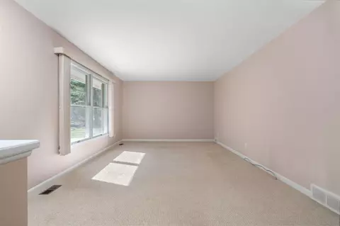 Living - 13392 Rainbow Dr, Gregory, MI 48137 photo 2 of 7