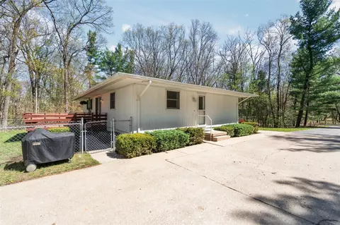 Exterior - 13392 Rainbow Dr, Gregory, MI 48137 photo 4 of 17
