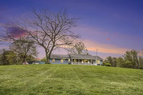 3025 100th, Byron Center, MI 49315