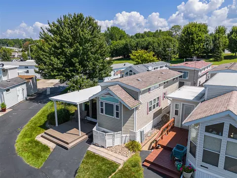 875 E Wls #16, South Haven, MI 49090