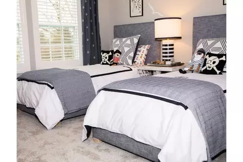 Bedroom - 3221 Postern, Caledonia, MI 49316 photo 8 of 9