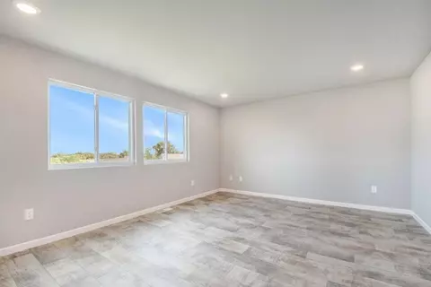 Living - 3221 Postern, Caledonia, MI 49316 photo 2 of 4