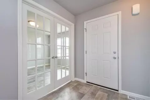 Entry Way - 3221 Postern, Caledonia, MI 49316 photo 2 of 5