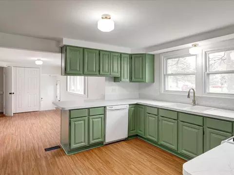 1497 State, Algonac, MI 48001 photo 6