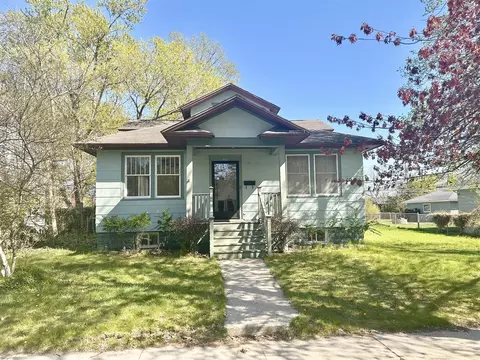 2113 Ruddiman, North Muskegon, MI 49445