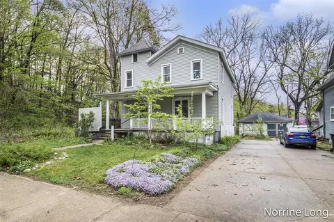 614 Trowbridge, Allegan, MI 49010