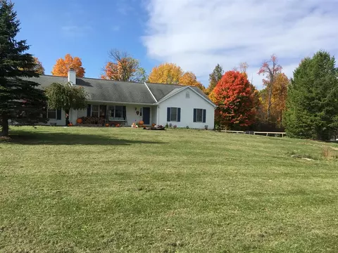 3197 Burkley, Williamston, MI 48895