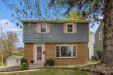 1744 Plymouth, Grand Rapids, MI 49506