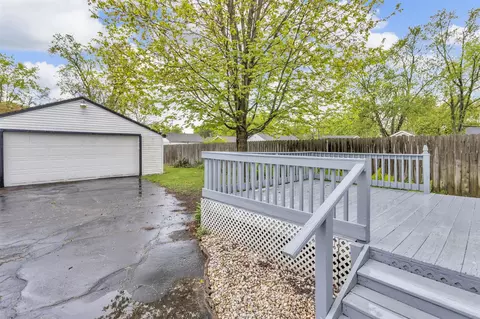 Exterior - 3415 Gypsy, Jackson, MI 49202 photo 5 of 7