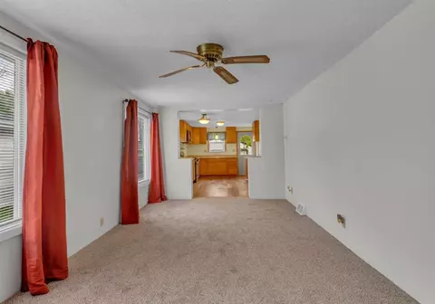 Living - 3415 Gypsy, Jackson, MI 49202 photo 2 of 2
