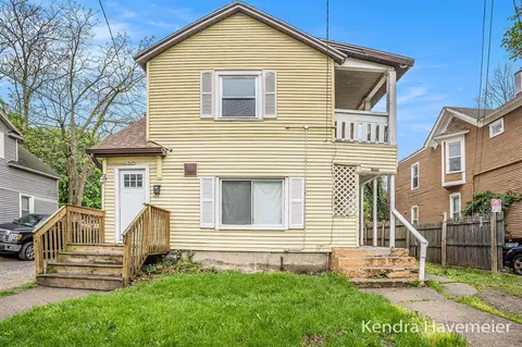 747 Alpine, Grand Rapids, MI 49504