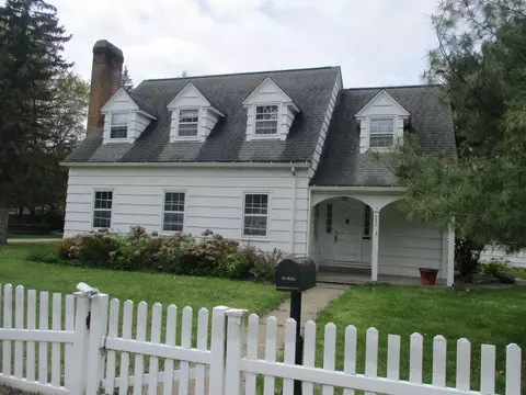 820 Elm, Three Rivers, MI 49093