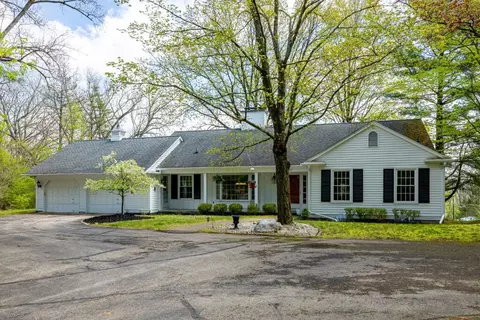 3965 W Loch Alpine, Ann Arbor, MI 48103