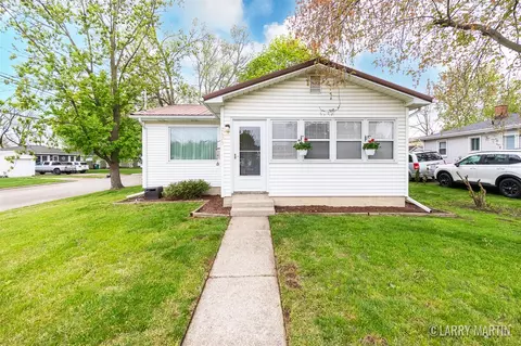 2675 Woodbine, Grandville, MI 49418