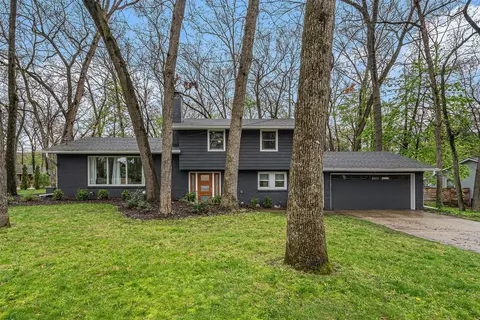 7518 Sheffield, Ada, MI 49301