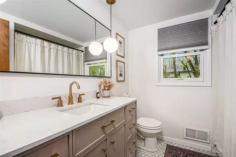 Bath - 7518 Sheffield, Ada, MI 49301 photo 1 of 2