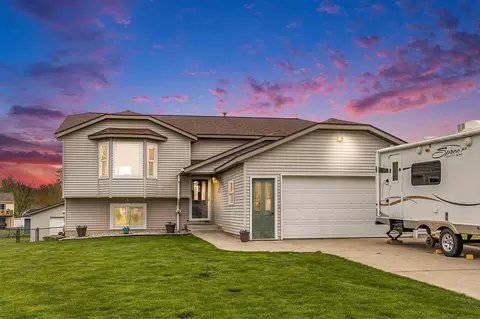 11835 Cloverview, Ravenna, MI 49451