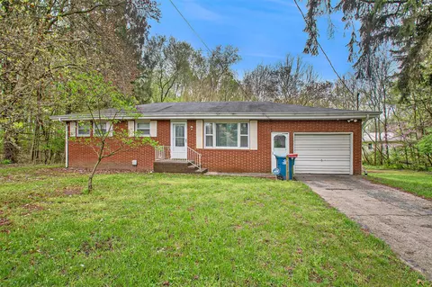 2 Fort, Niles, MI 49120