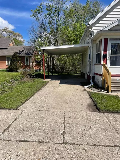Exterior - 206 Mitchell, Jackson, MI 49203 photo 1 of 2
