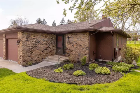 1313 Cranbrook, Grand Rapids, MI 49505