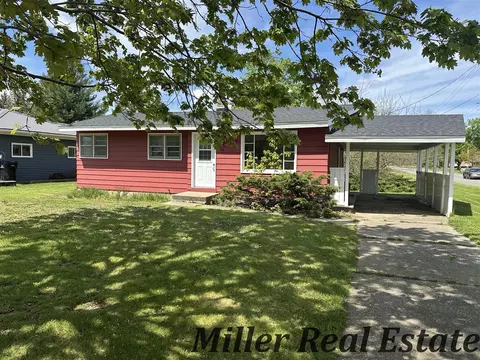 524 N Congress, Hastings, MI 49058