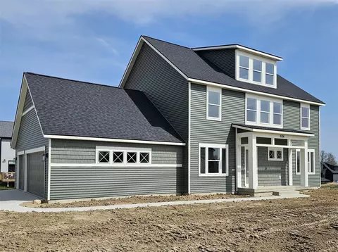 8306 Eagle Peak, Jenison, MI 49428