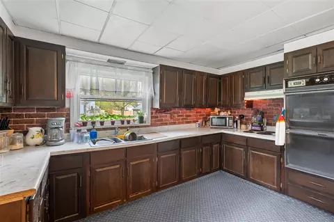 Kitchen - 24224 Third, Mattawan, MI 49071 photo 1 of 3