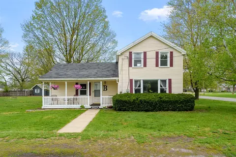 24224 Third, Mattawan, MI 49071
