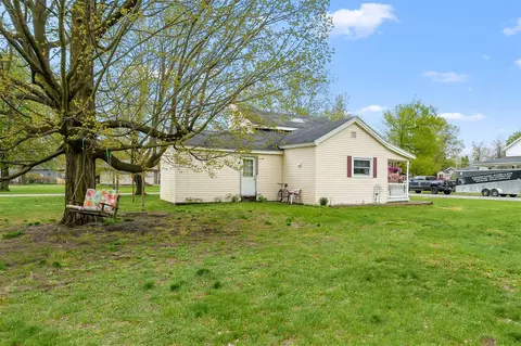Exterior - 24224 Third, Mattawan, MI 49071 photo 4 of 7