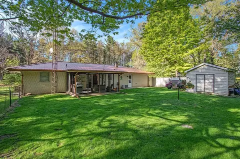 Exterior - 1750 Briar, Niles, MI 49120 photo 5 of 9