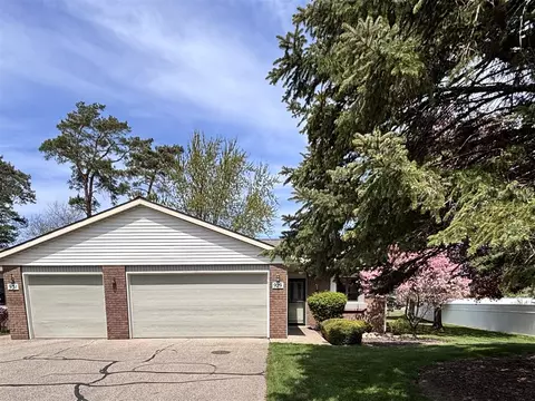 929 Laketown, Holland, MI 49423