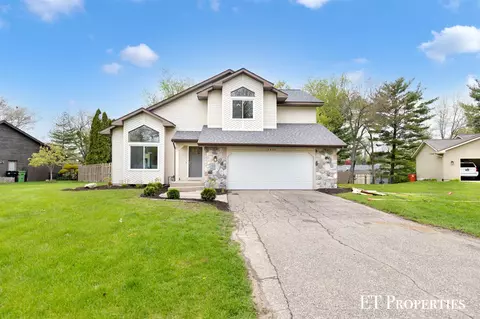 2491 Rimrock, Grand Rapids, MI 49525