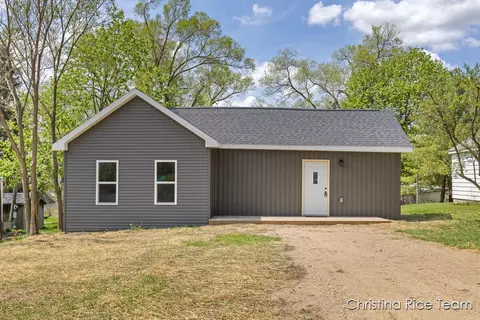 31 First, Stanwood, MI 49346