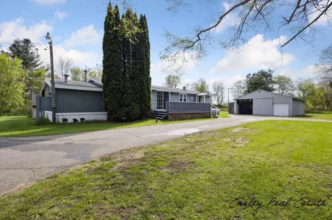 6270 12 Mile, Rockford, MI 49341