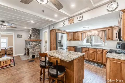 Kitchen - 1071 S Senator, Crystal, MI 48818 photo 1 of 4