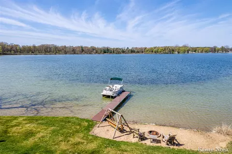 View/Area - 1071 S Senator, Crystal, MI 48818 photo 1 of 10