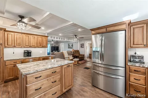 Kitchen - 1071 S Senator, Crystal, MI 48818 photo 2 of 4
