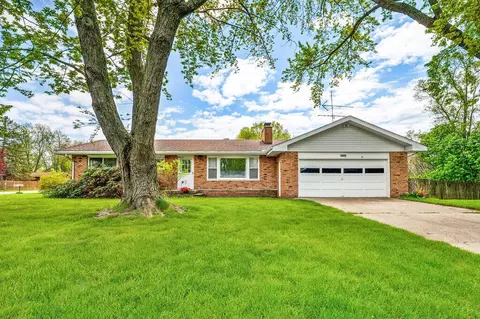 1888 N Sierra, Stevensville, MI 49127