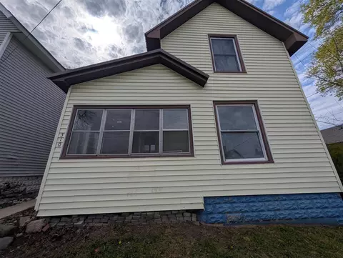 310 Sycamore, Manistee, MI 49660