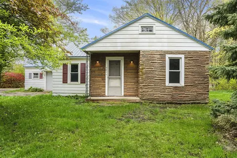 701 48th, Kentwood, MI 49548